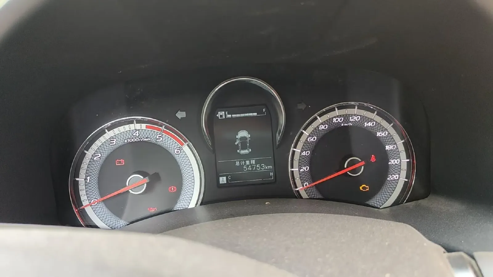 2020 Isuzu Jim 2.8T 120HP L4 5MT,autocango,china used car exporter,china ev exporter,chinese used car exporter,chinese used ev exporter
