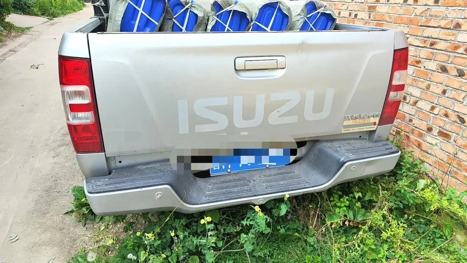 2020 Isuzu Jim 2.8T 120HP L4 5MT,autocango,china used car exporter,china ev exporter,chinese used car exporter,chinese used ev exporter