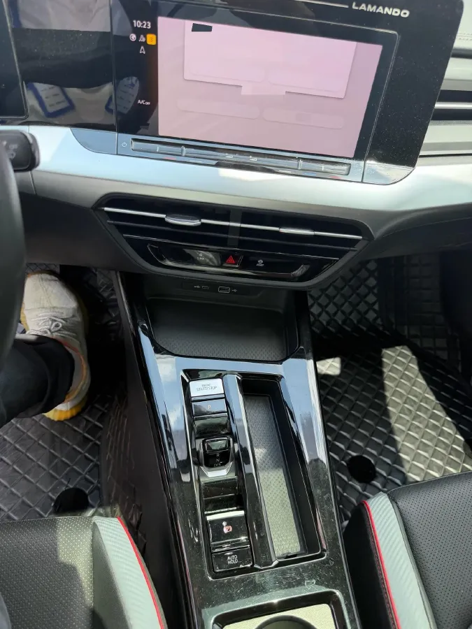 2023 Volkswagen Lamando 1.4T 150HP L4 7DCT,autocango,china used car exporter,china ev exporter,chinese used car exporter,chinese used ev exporter