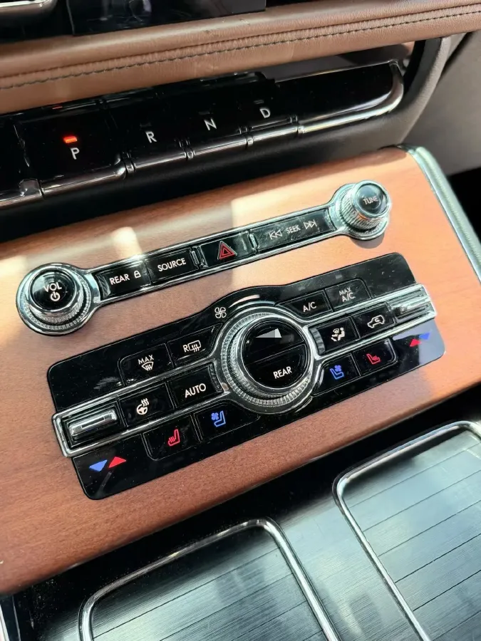 2021 Lincoln Aviator 3.0T 355HP V6 10AT,autocango,china used car exporter,china ev exporter,chinese used car exporter,chinese used ev exporter