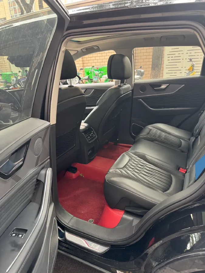 2023 HongQi HS5 2.0T 252HP L4 8AT,autocango,china used car exporter,china ev exporter,chinese used car exporter,chinese used ev exporter
