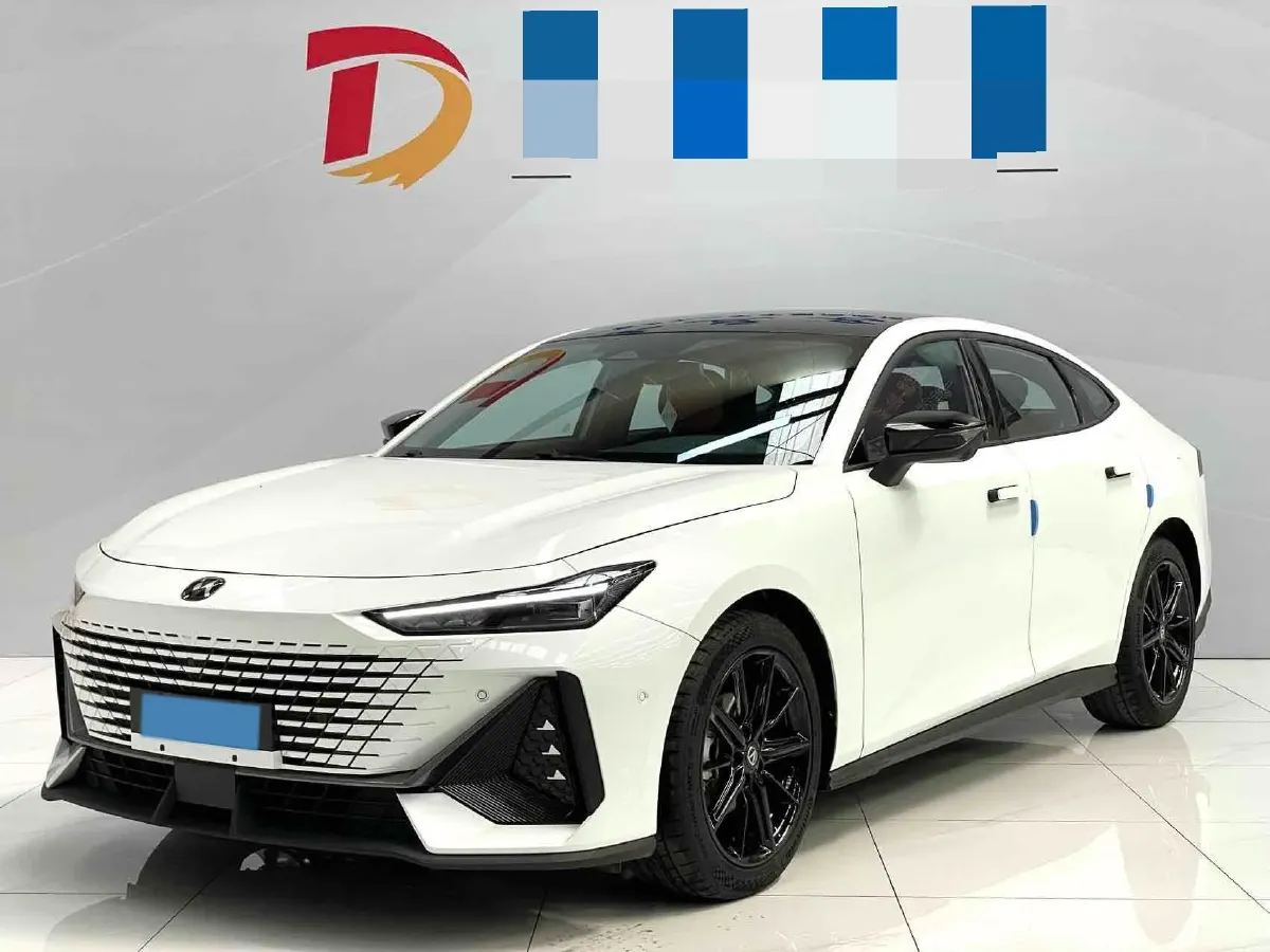 2022 ChangAn UNI-V 1.5T 188HP L4 7DCT,autocango,china used car exporter,china ev exporter,chinese used car exporter,chinese used ev exporter