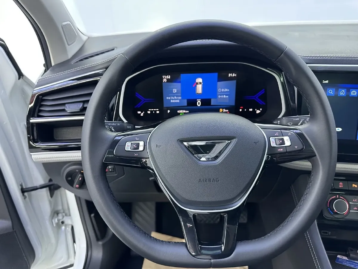 2023 Jetta VS7 1.4T 150HP L4 6AT,autocango,china used car exporter,china ev exporter,chinese used car exporter,chinese used ev exporter