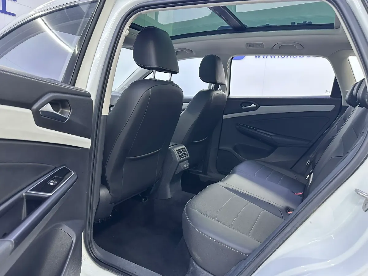 2023 Jetta VS7 1.4T 150HP L4 6AT,autocango,china used car exporter,china ev exporter,chinese used car exporter,chinese used ev exporter