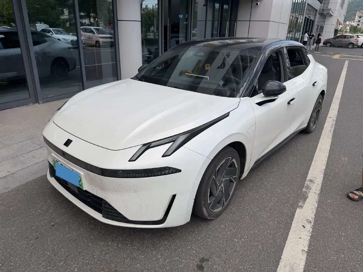 2024 LYNK&CO 07 EM-P 1.5T 163HP L4 3DHT PHEV 18.99KWH,autocango,china used car exporter,china ev exporter,chinese used car exporter,chinese used ev exporter