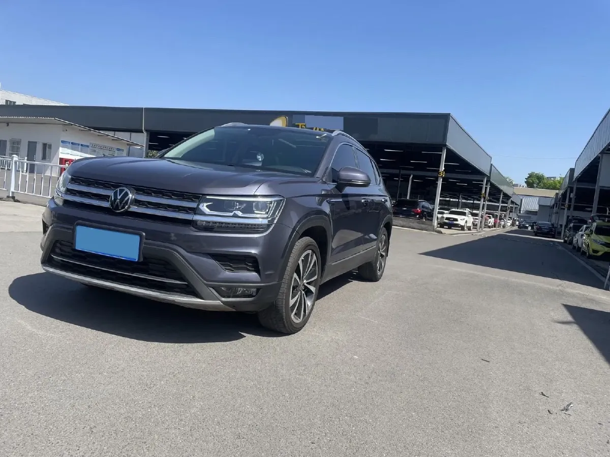2022 Volkswagen Tharu 2.0T 186HP L4 7DCT,autocango,china used car exporter,china ev exporter,chinese used car exporter,chinese used ev exporter