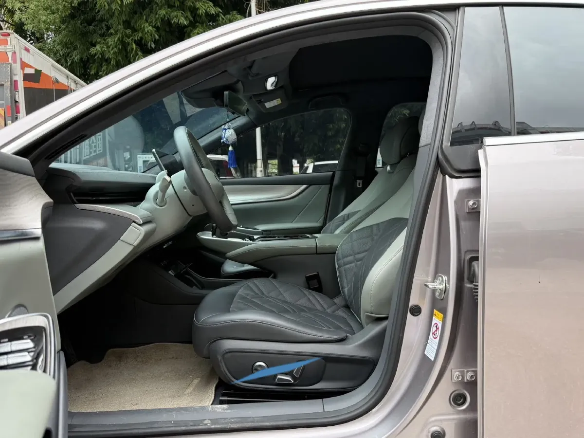 2024 ChangAn QiYuan A07 BEV 79.97KWH,autocango,china used car exporter,china ev exporter,chinese used car exporter,chinese used ev exporter