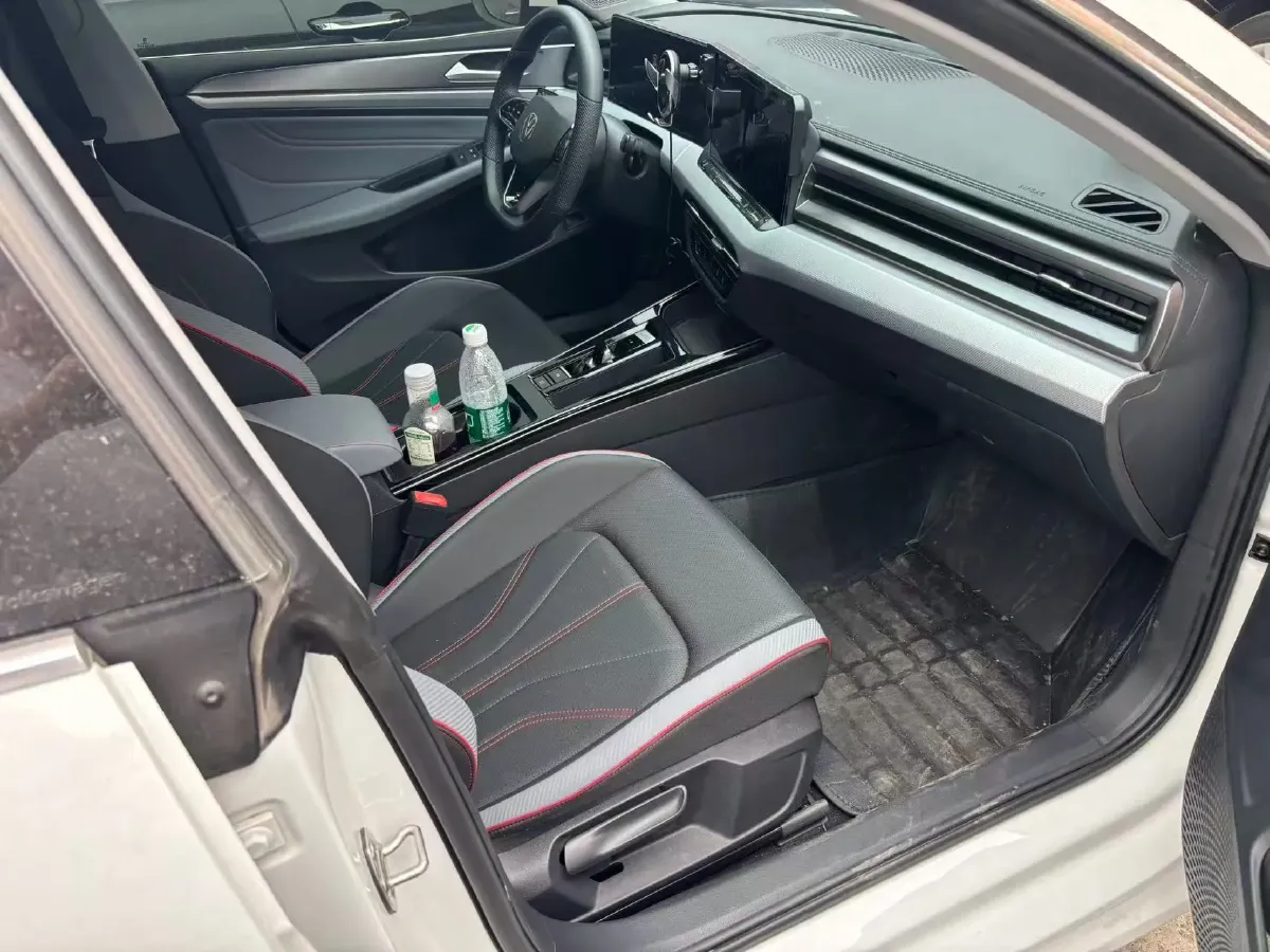2023 Volkswagen Lamando 1.4T 150HP L4 7DCT,autocango,china used car exporter,china ev exporter,chinese used car exporter,chinese used ev exporter