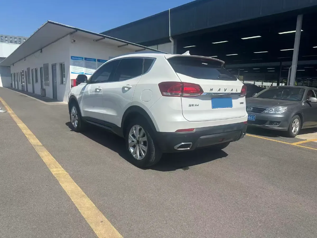2018 Haval H4 1.5T 169HP L4 7DCT,autocango,china used car exporter,china ev exporter,chinese used car exporter,chinese used ev exporter