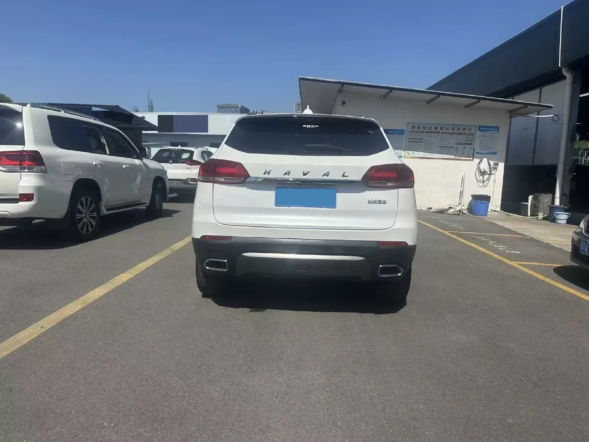 2018 Haval H4 1.5T 169HP L4 7DCT,autocango,china used car exporter,china ev exporter,chinese used car exporter,chinese used ev exporter