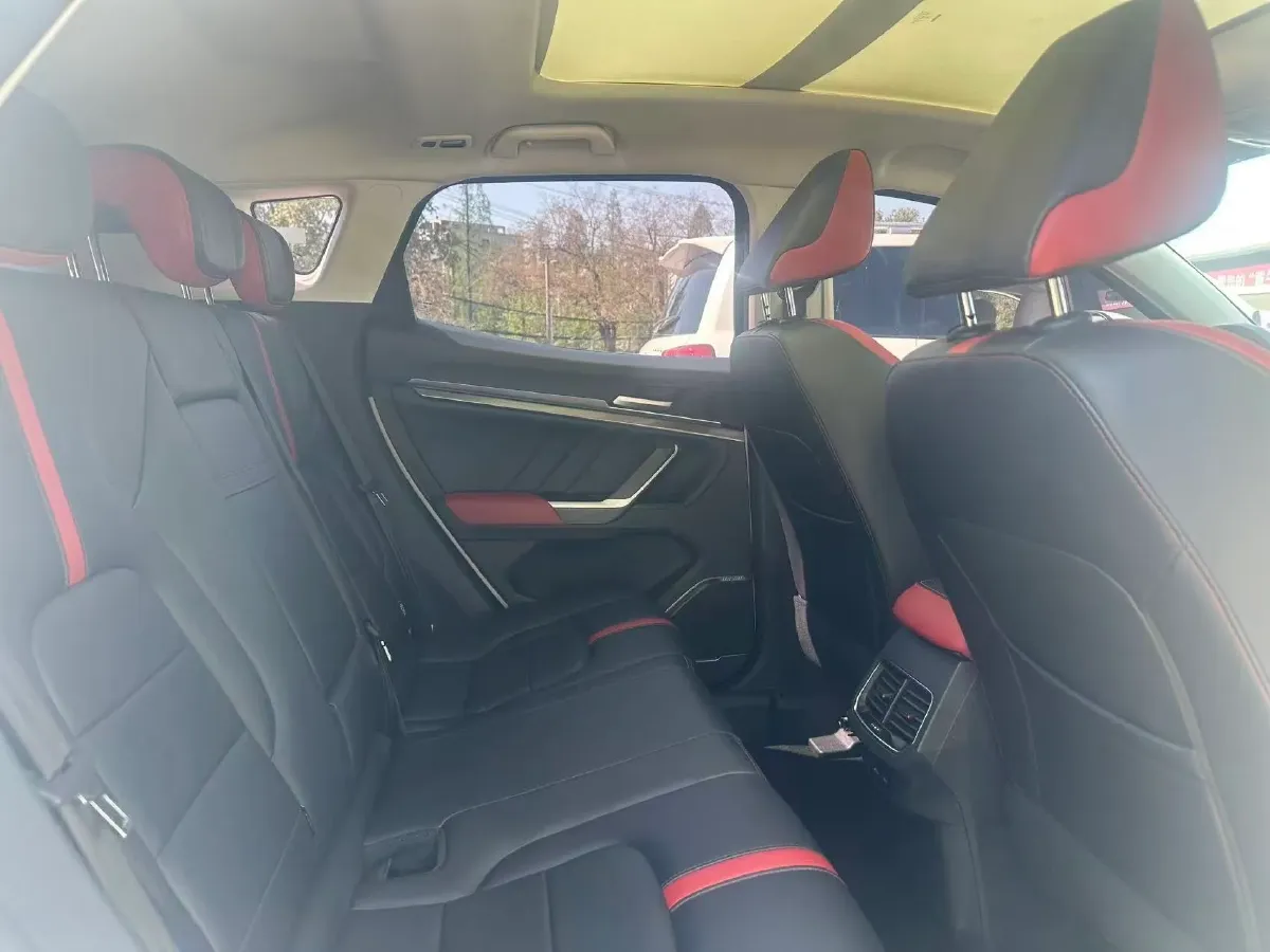 2018 Haval H4 1.5T 169HP L4 7DCT,autocango,china used car exporter,china ev exporter,chinese used car exporter,chinese used ev exporter