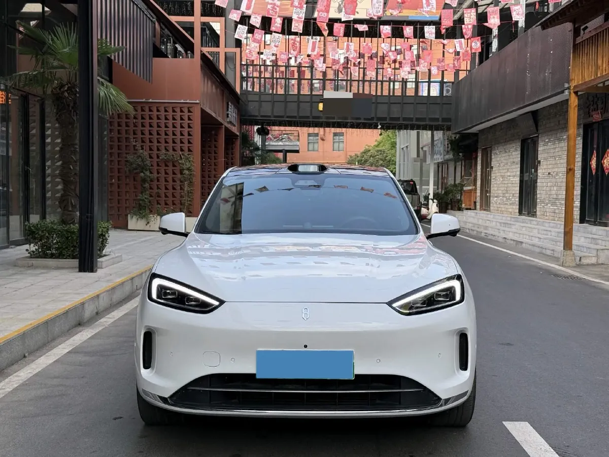 2025 AITO AITO M5 1.5T 152HP L4 REEV 42KWH,autocango,china used car exporter,china ev exporter,chinese used car exporter,chinese used ev exporter