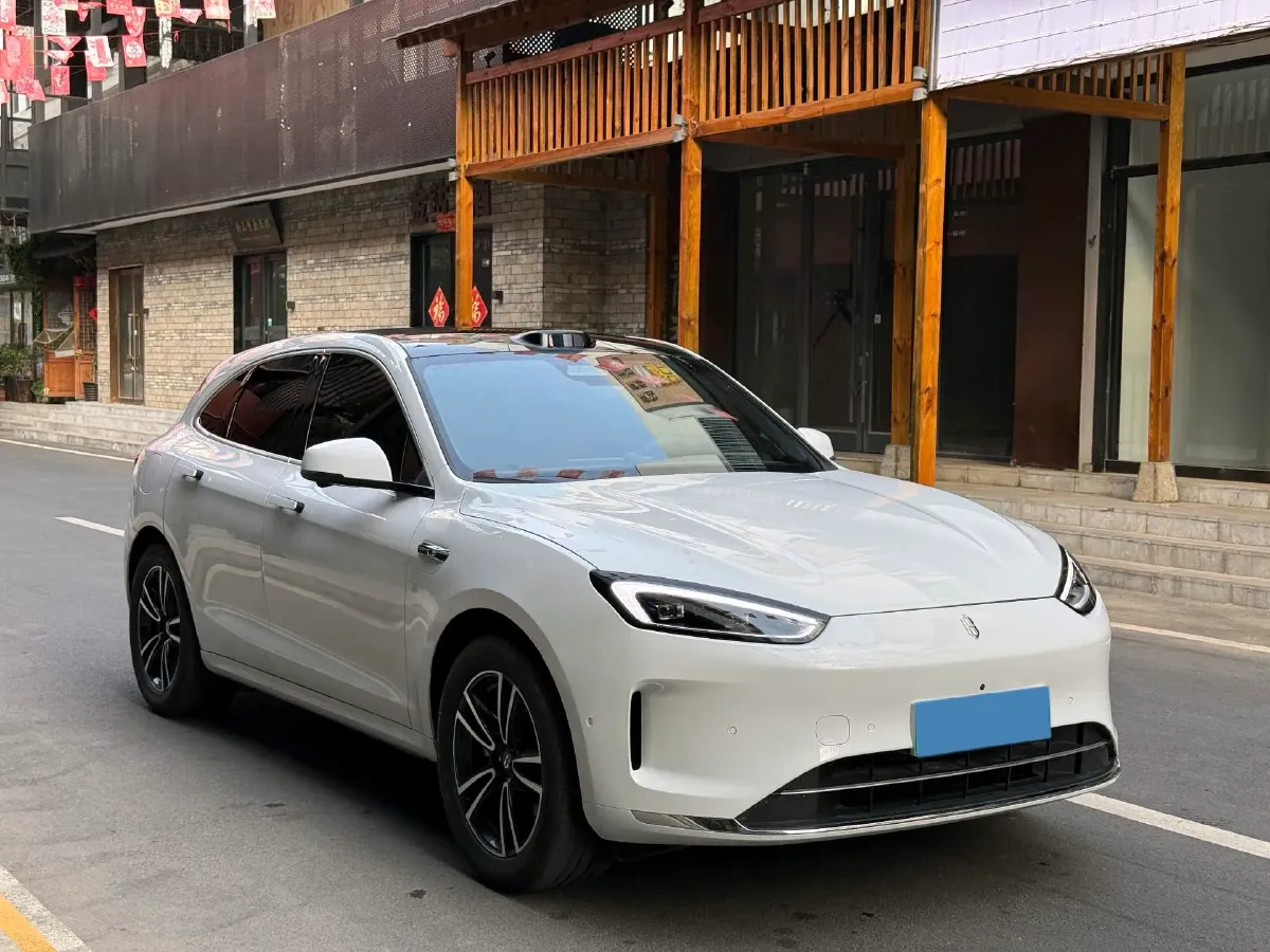 2025 AITO AITO M5 1.5T 152HP L4 REEV 42KWH,autocango,china used car exporter,china ev exporter,chinese used car exporter,chinese used ev exporter