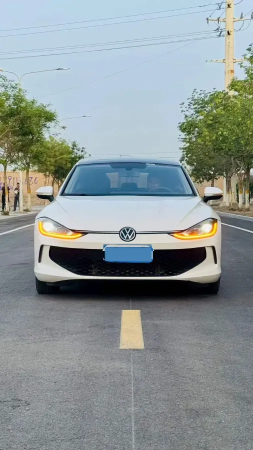 2022 Jetour DASHING i-DM 1.5T 156HP L4 3DHT PHEV 19.27KWH,autocango,china used car exporter,china ev exporter,chinese used car exporter,chinese used ev exporter