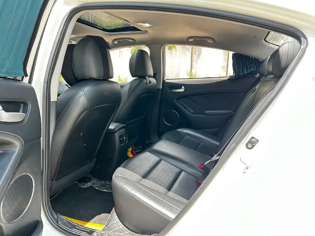 2017 Kia K3 1.6L 128HP L4 6AT,autocango,china used car exporter,china ev exporter,chinese used car exporter,chinese used ev exporter