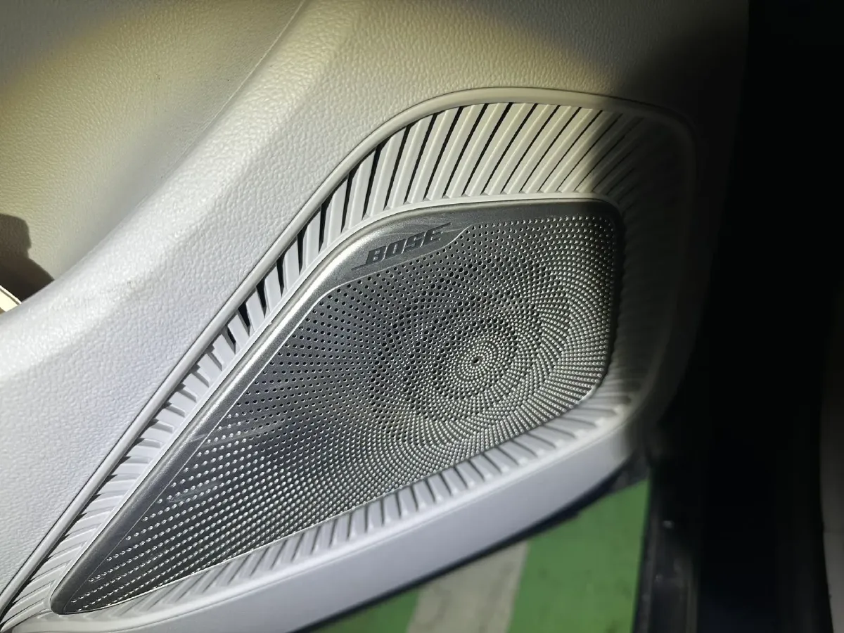 2022 Roewe iMAX8 2.0T 234HP L4 8AT,autocango,china used car exporter,china ev exporter,chinese used car exporter,chinese used ev exporter