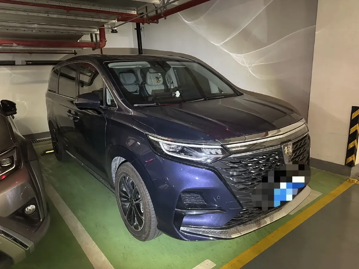 2022 Roewe iMAX8 2.0T 234HP L4 8AT,autocango,china used car exporter,china ev exporter,chinese used car exporter,chinese used ev exporter