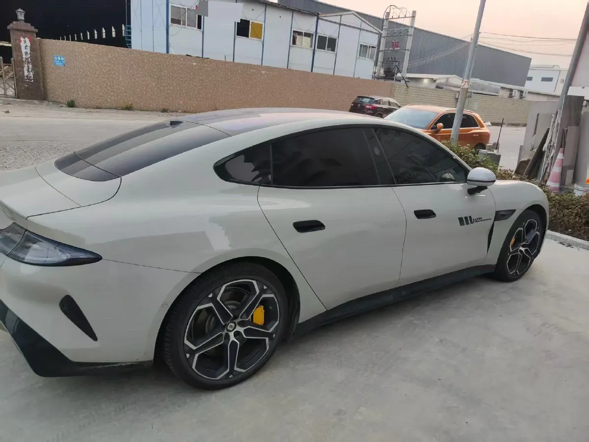 2024 MI SU7 BEV 94.3KWH,autocango,china used car exporter,china ev exporter,chinese used car exporter,chinese used ev exporter