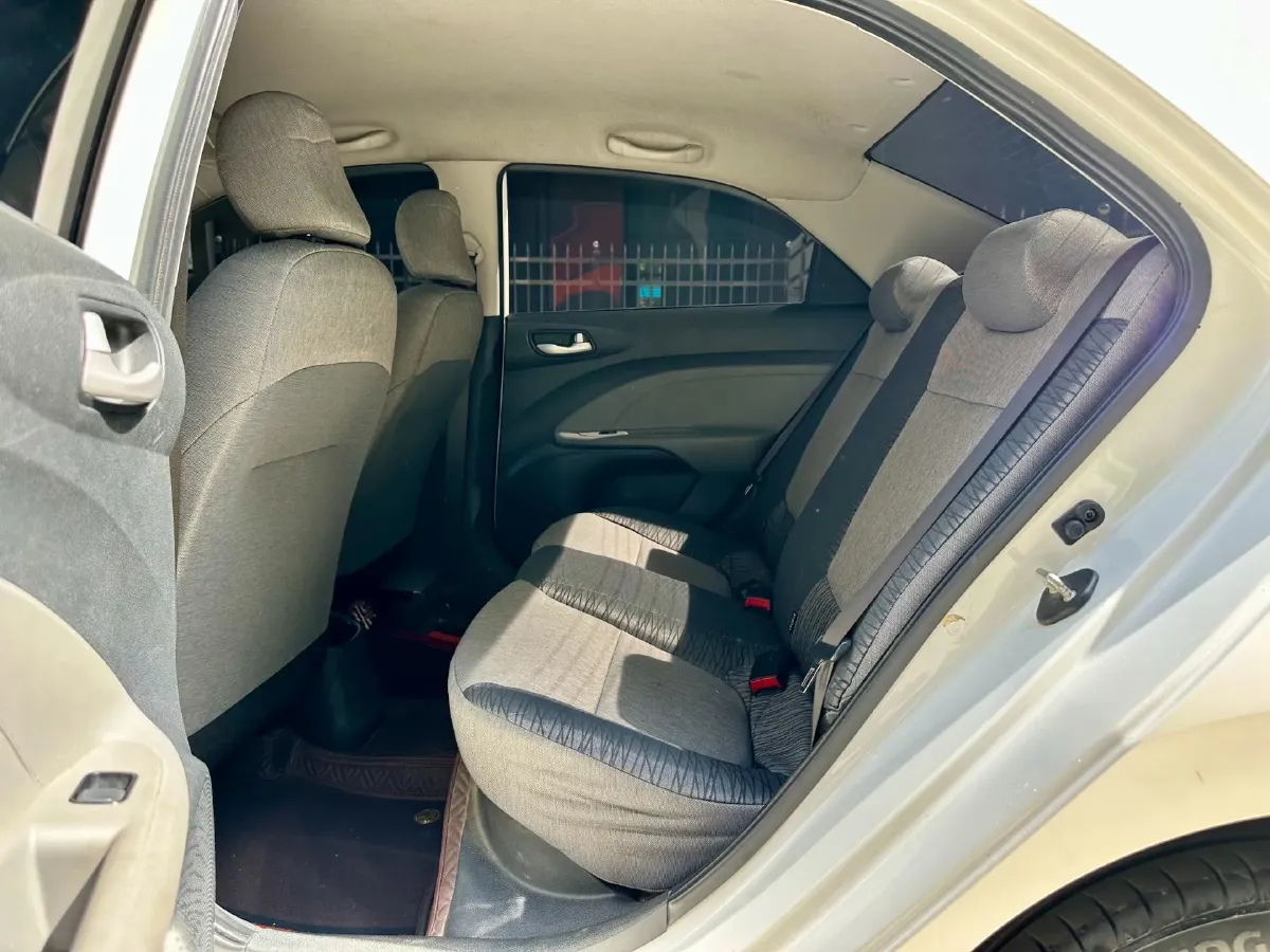 2017 Kia Pegas 1.4L 95HP L4 5MT,autocango,china used car exporter,china ev exporter,chinese used car exporter,chinese used ev exporter