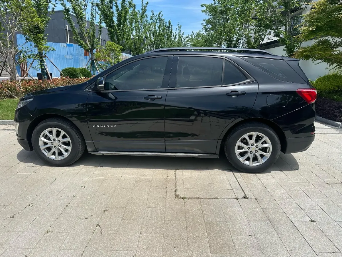 2019 Chevrolet Equinox 1.5T 169HP L4 6AT,autocango,china used car exporter,china ev exporter,chinese used car exporter,chinese used ev exporter
