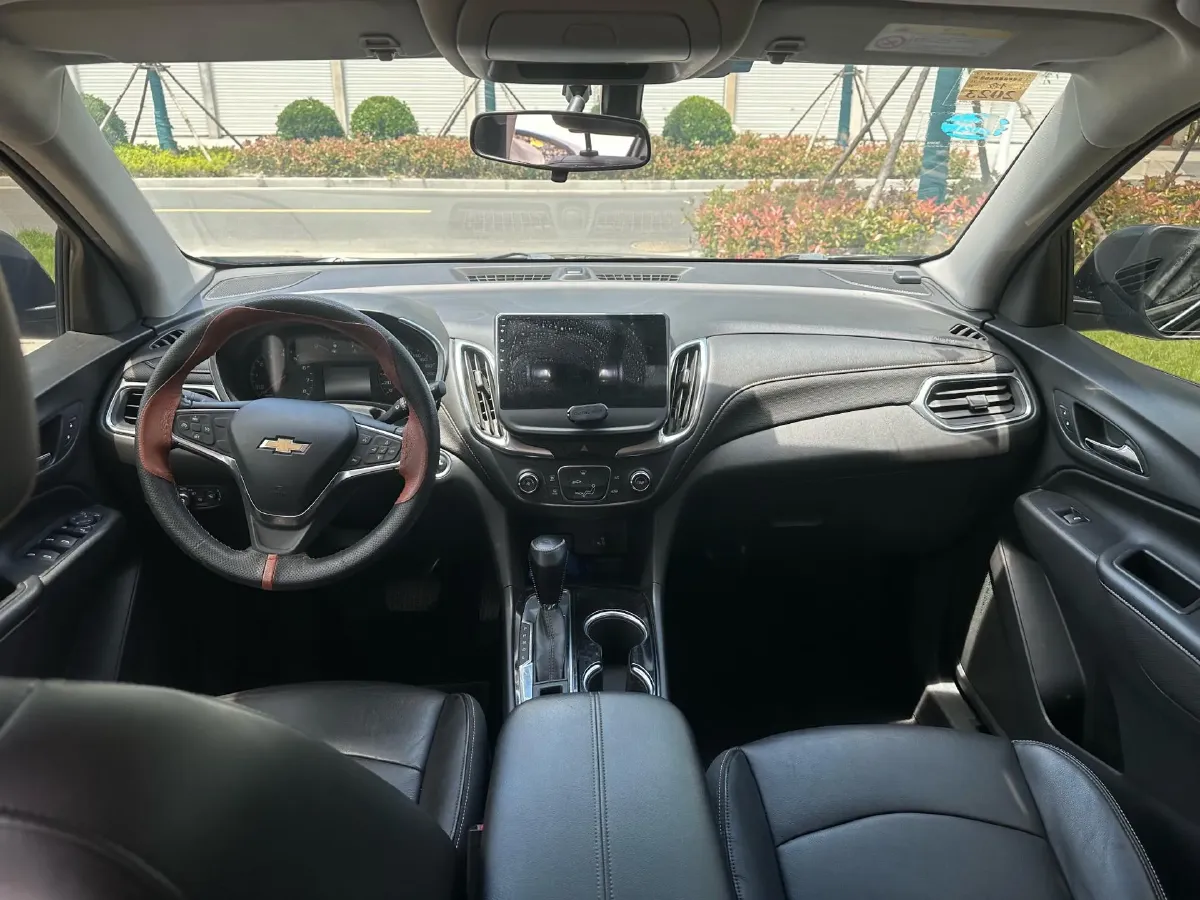 2019 Chevrolet Equinox 1.5T 169HP L4 6AT,autocango,china used car exporter,china ev exporter,chinese used car exporter,chinese used ev exporter