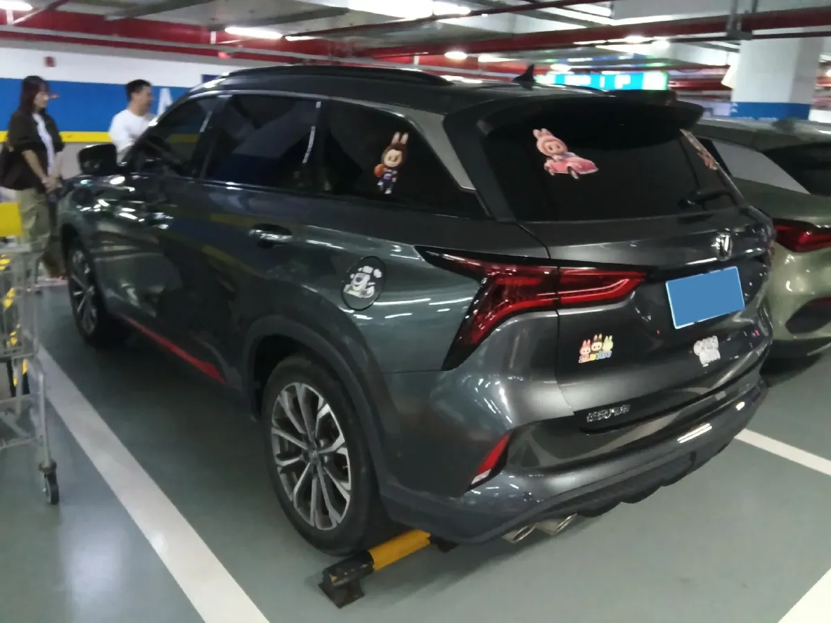 2021 ChangAn CS75 Plus 2.0T 233HP L4 8AT,autocango,china used car exporter,china ev exporter,chinese used car exporter,chinese used ev exporter
