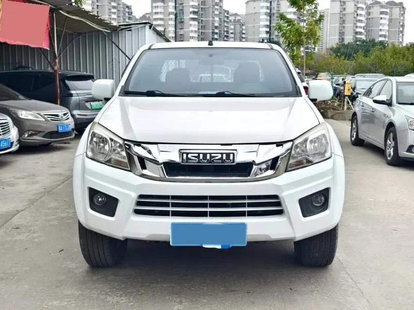2018 Isuzu RE-MAX Jim 2.8T 116HP L4 5MT,autocango,china used car exporter,china ev exporter,chinese used car exporter,chinese used ev exporter