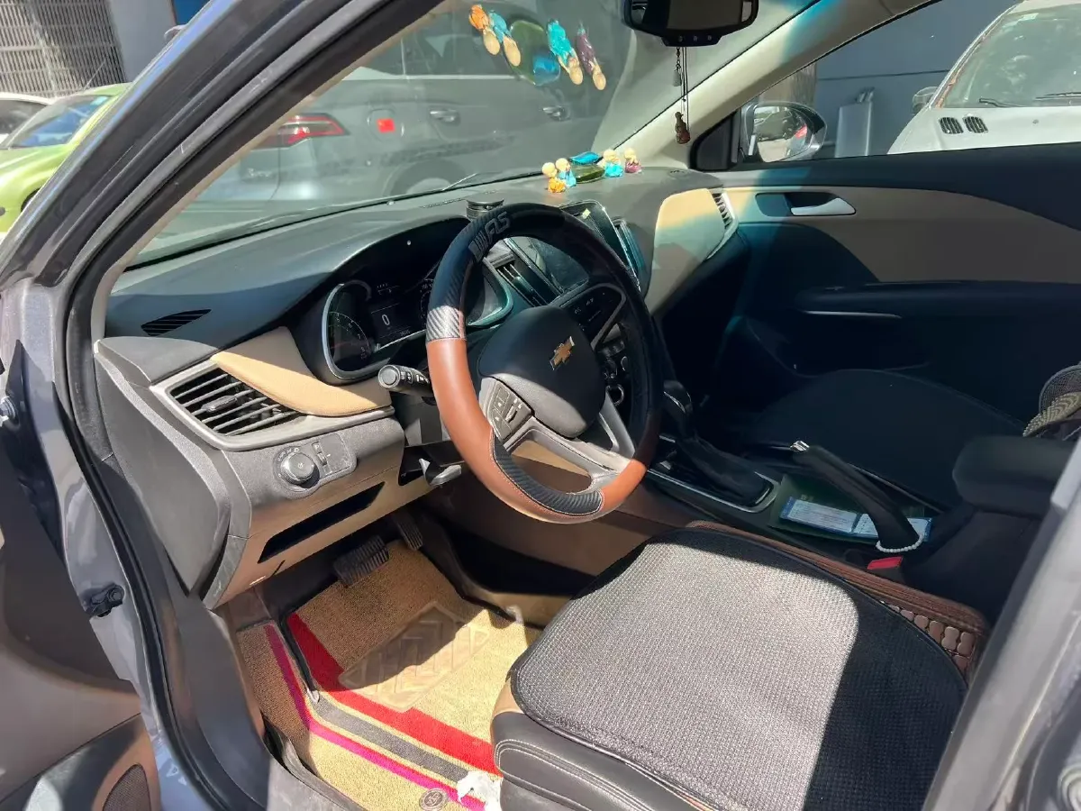 2020 Chevrolet Monza 1.5L 113HP L4 6AT,autocango,china used car exporter,china ev exporter,chinese used car exporter,chinese used ev exporter
