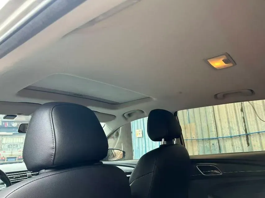 2018 Roewe Ei5 BEV 35KWH,autocango,china used car exporter,china ev exporter,chinese used car exporter,chinese used ev exporter