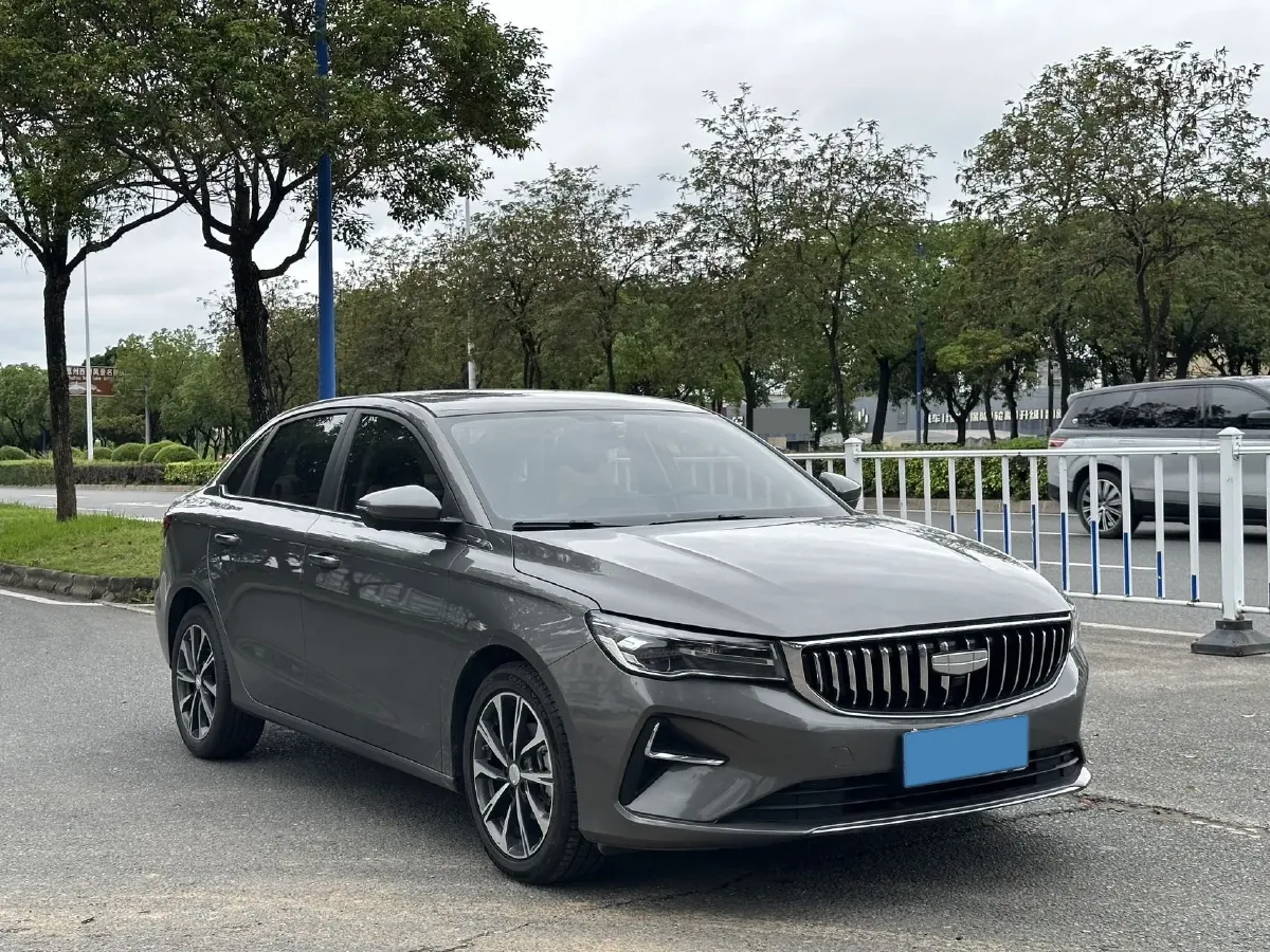 2025 Geely Emgrand 1.5L 127HP L4 CVT,autocango,china used car exporter,china ev exporter,chinese used car exporter,chinese used ev exporter