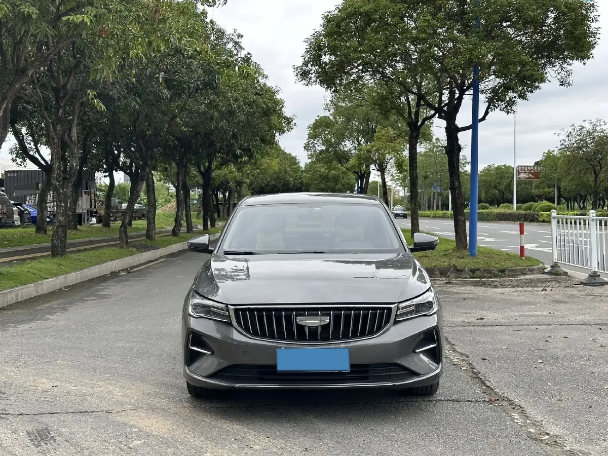 2025 Geely Emgrand 1.5L 127HP L4 CVT,autocango,china used car exporter,china ev exporter,chinese used car exporter,chinese used ev exporter