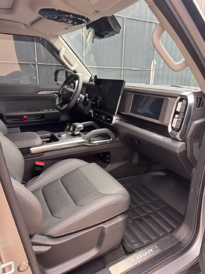 2024 Jetour Traveller 2.0T 254HP L4 7DCT,autocango,china used car exporter,china ev exporter,chinese used car exporter,chinese used ev exporter