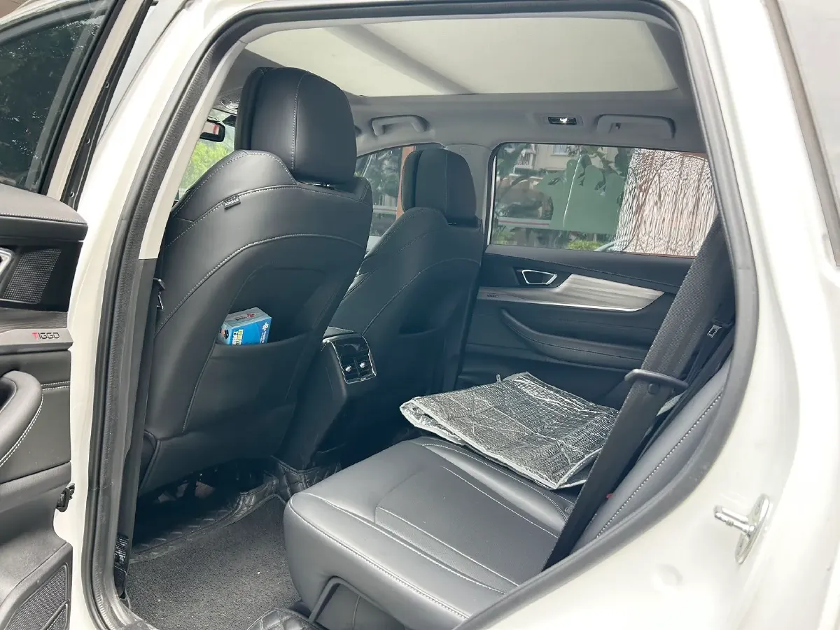 2021 Chery Tiggo 8 2.0T 254HP L4 7DCT,autocango,china used car exporter,china ev exporter,chinese used car exporter,chinese used ev exporter