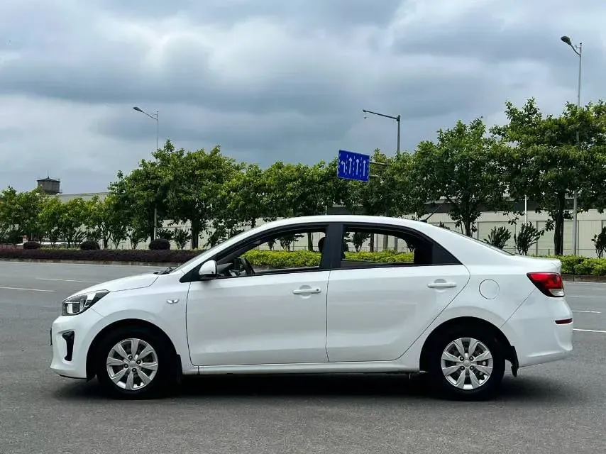 2017 Kia Pegas 1.4L 95HP L4 5MT,autocango,china used car exporter,china ev exporter,chinese used car exporter,chinese used ev exporter