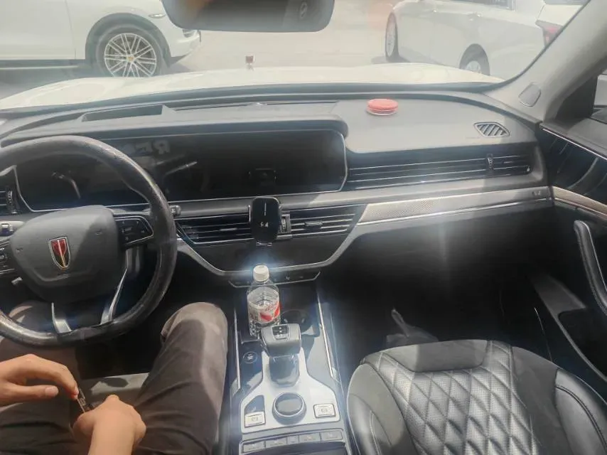 2019 HongQi HS5 2.0T 224HP L4 6AT,autocango,china used car exporter,china ev exporter,chinese used car exporter,chinese used ev exporter