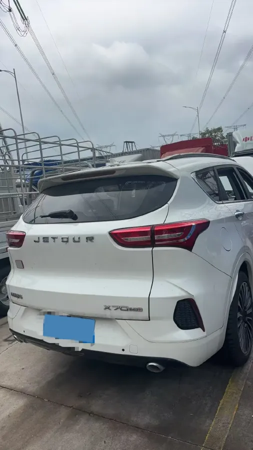 2020 Jetour X70 1.5T 156HP L4 6DCT,autocango,china used car exporter,china ev exporter,chinese used car exporter,chinese used ev exporter