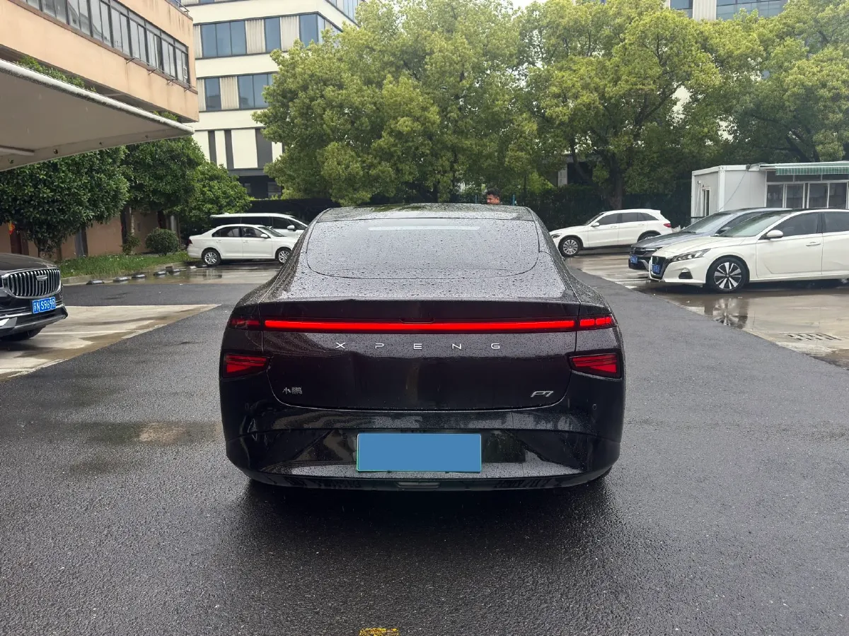 2020 Xpeng P7 BEV 70.8KWH,autocango,china used car exporter,china ev exporter,chinese used car exporter,chinese used ev exporter