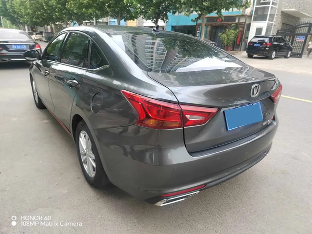 2021 ChangAn Raeton CC 1.5T 180HP L4 7DCT,autocango,china used car exporter,china ev exporter,chinese used car exporter,chinese used ev exporter