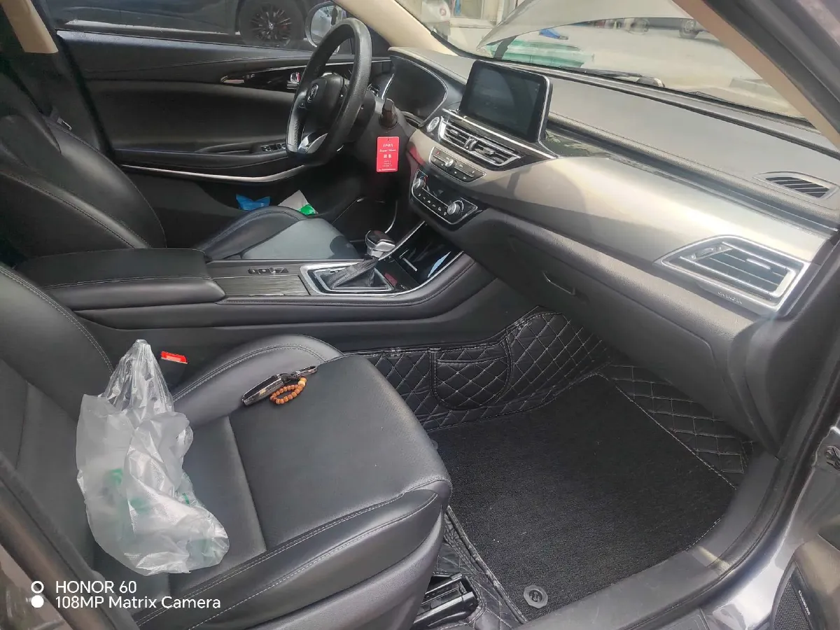 2021 ChangAn Raeton CC 1.5T 180HP L4 7DCT,autocango,china used car exporter,china ev exporter,chinese used car exporter,chinese used ev exporter