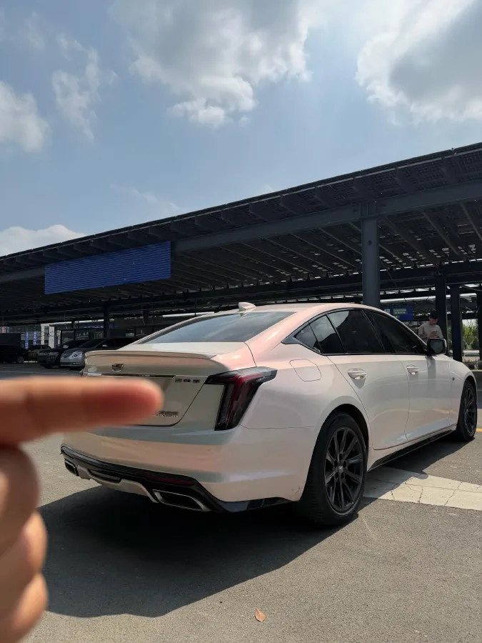 2024 Cadillac CT5 2.0T 237HP L4 10AT,autocango,china used car exporter,china ev exporter,chinese used car exporter,chinese used ev exporter