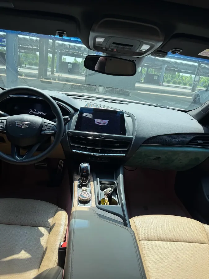 2024 Cadillac CT5 2.0T 237HP L4 10AT,autocango,china used car exporter,china ev exporter,chinese used car exporter,chinese used ev exporter