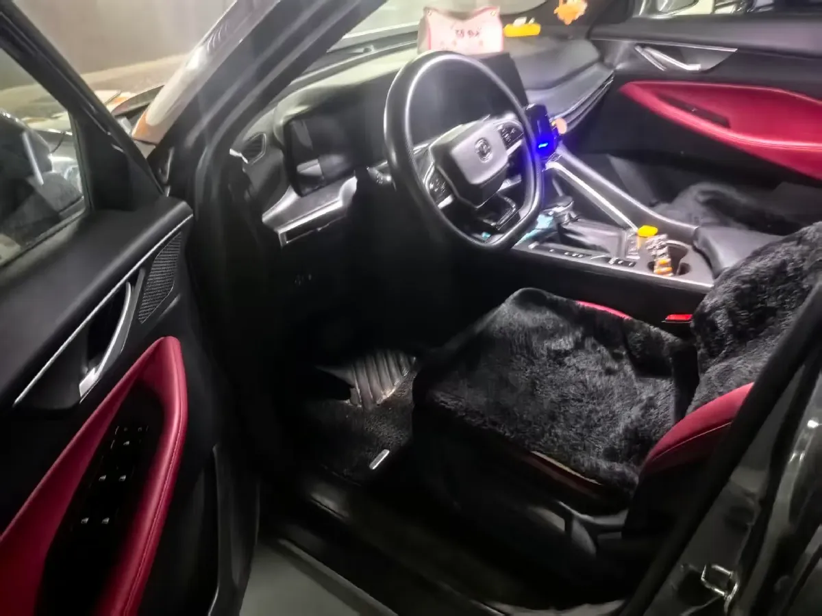 2023 ChangAn CS35 Plus 1.4T 160HP L4 7DCT,autocango,china used car exporter,china ev exporter,chinese used car exporter,chinese used ev exporter