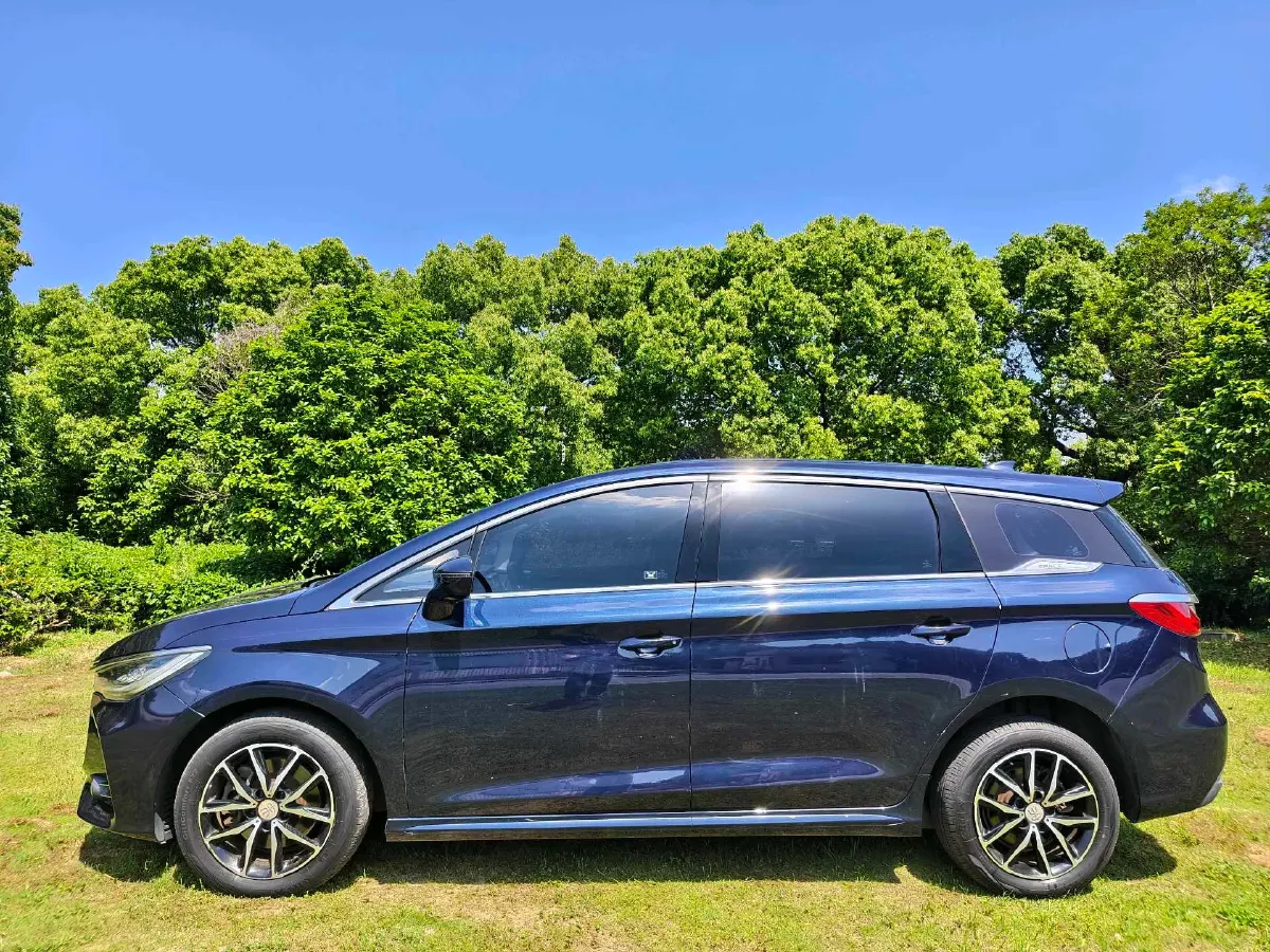 2017 BYD Song MAX 1.5T 154HP L4 6DCT,autocango,china used car exporter,china ev exporter,chinese used car exporter,chinese used ev exporter