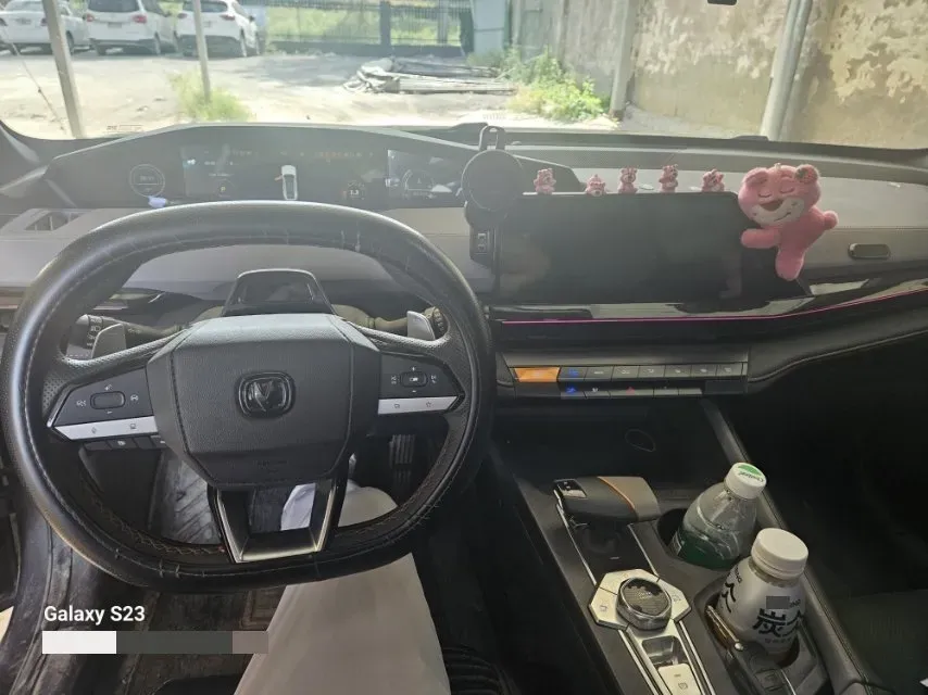 2022 ChangAn UNI-V 1.5T 188HP L4 7DCT,autocango,china used car exporter,china ev exporter,chinese used car exporter,chinese used ev exporter