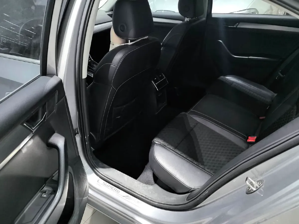 2018 Nissan Terra 2.5L 184HP L4 7AT,autocango,china used car exporter,china ev exporter,chinese used car exporter,chinese used ev exporter