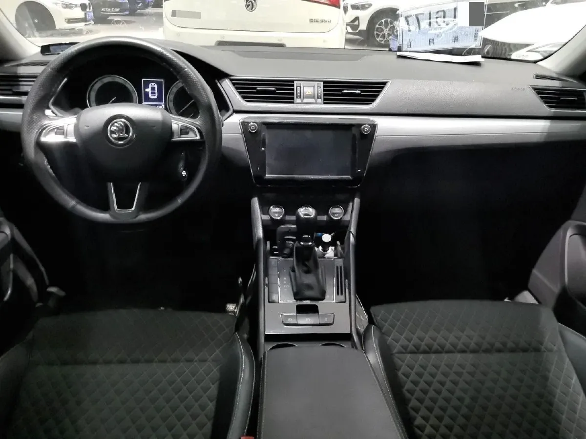 2018 Nissan Terra 2.5L 184HP L4 7AT,autocango,china used car exporter,china ev exporter,chinese used car exporter,chinese used ev exporter