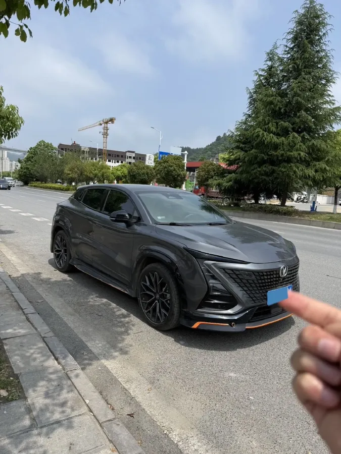 2022 ChangAn UNI-T 1.5T 188HP L4 7DCT,autocango,china used car exporter,china ev exporter,chinese used car exporter,chinese used ev exporter
