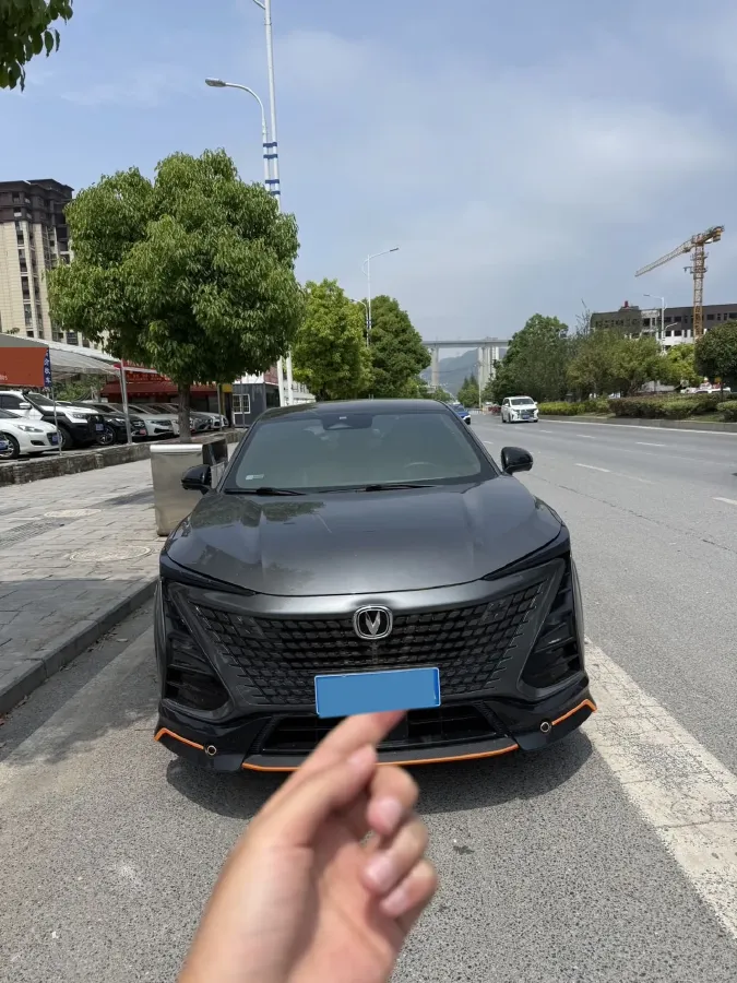 2022 ChangAn UNI-T 1.5T 188HP L4 7DCT,autocango,china used car exporter,china ev exporter,chinese used car exporter,chinese used ev exporter