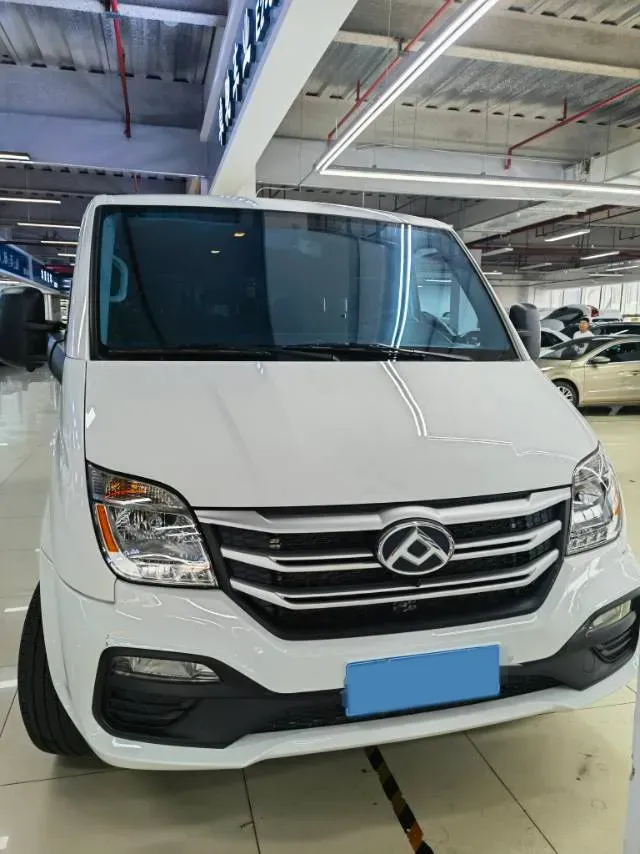 2021 MAXUS XinTu V80 2.0T 127HP L4 6MT,autocango,china used car exporter,china ev exporter,chinese used car exporter,chinese used ev exporter