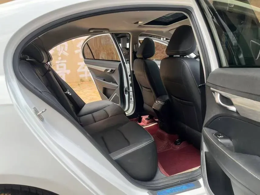 2019 Geely Emgrand 1.5L 109HP L4 CVT,autocango,china used car exporter,china ev exporter,chinese used car exporter,chinese used ev exporter